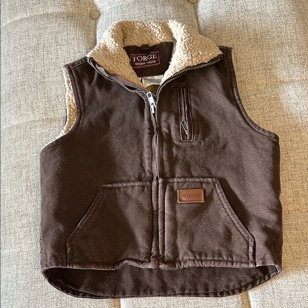 FORGE WORK WEAR BROWN CANVAS SHERPA LINED  SZ BOYS SMALL 7/8